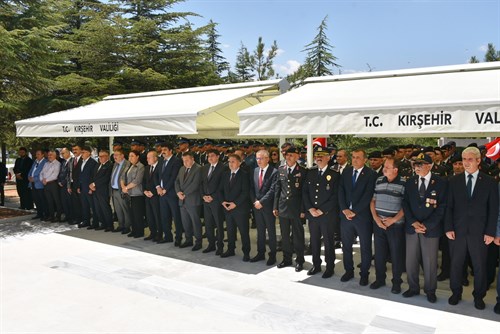 Şehit Hava Pilot Astsubay Çavuş Ahmet Tozluklu Şehitliği Ziyareti